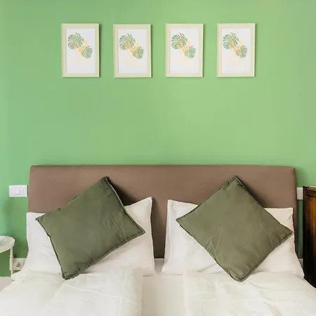 Hostly - Colorhome Midtown - Unique 3 With 3 Private Bathrooms アパート ピサ