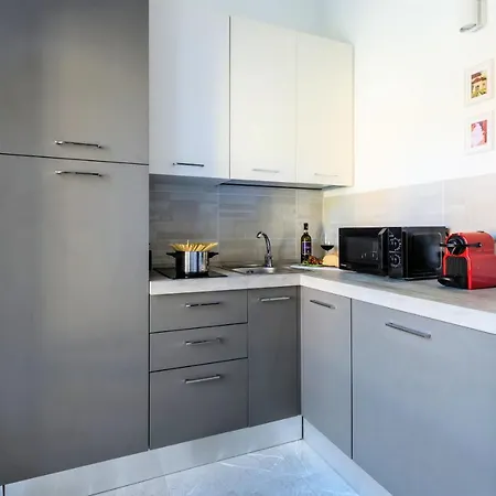 Hostly - Colorhome Midtown - Unique 3 With 3 Private Bathrooms Apartment Pisa